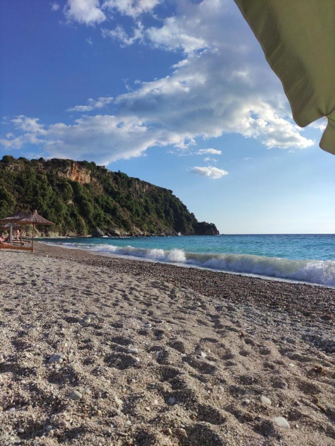 Potami - 50 Mt From The Apartment